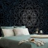 Tapeta ornamentálna Mandala na čiernom pozadí Tapeta ornamentálna Mandala na čiernom pozadí