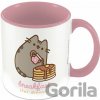 Pusheen Keramický hrnek Breakfast růžová 315 ml Pusheen Keramický hrnek Breakfast růžová 315 ml