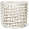ferm LIVING Kôš na ovocie 23,5 x 21 cm, biela, keramika ferm LIVING Kôš na ovocie 23,5 x 21 cm, biela, keramika