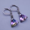 Náušnice Swarovski triangle12mm výber farieb Vitrail Light ( meniace ružová ) Náušnice Swarovski triangle12mm výber farieb Vitrail Light ( meniace ružová )