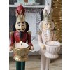 Clayre & Eef Vianočná dekorácia farebný Luskáčik s pohárom na čajovku - 9*7*30 cm - Clayre & Eef Clayre & Eef Vianočná dekorácia farebný Luskáčik s pohárom na čajovku - 9*7*30 cm - Clayre & Eef