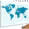 Obraz na korku podrobná mapa v modrej farbe Obraz na korku podrobná mapa v modrej farbe