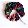 VYSNIVANE COPIKY Gumička scrunchie na vlasy latkovaná - Tmavá VYSNIVANE COPIKY Gumička scrunchie na vlasy latkovaná - Tmavá