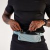 KIPRUN Unisex bežecký opasok na smartfón Basique 2 zelený KIPRUN Unisex bežecký opasok na smartfón Basique 2 zelený