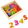 Small Foot Drevené farebné magnetické číslice 40ks Small Foot Drevené farebné magnetické číslice 40ks