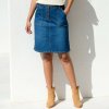 Rozšírená džínsová sukňa s gombíkmi zapratá modrá Rozšírená džínsová sukňa s gombíkmi zapratá modrá