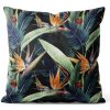 Soovi Home Obliečka na vankúš Tropical Night – sýte listy a exotické kvety na čiernom podklade Veľkosť: 40x40 velúr Soovi Home Obliečka na vankúš Tropical Night – sýte listy a exotické kvety na čiernom podklade Veľkosť: 40x40 velúr