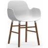 Normann Copenhagen Stolička Form Armchair – biela/orech Normann Copenhagen Stolička Form Armchair – biela/orech
