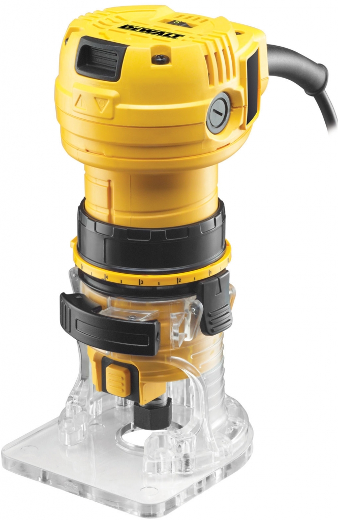 DeWALT DWE6005