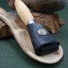 Kožené pouzdro JUBÖ na řezbářské nože Beavercraft Spoon Carving SK1 a Morakniv Carving Varianta: Morakniv 163 Kožené pouzdro JUBÖ na řezbářské nože Beavercraft Spoon Carving SK1 a Morakniv Carving Varianta: Morakniv 163