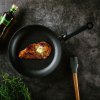 Fissler Nepriľnavá panvica Adamant Classic 28 cm Fissler Nepriľnavá panvica Adamant Classic 28 cm