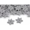 Drevený dekoračný gombík hviezda - 10 ks 4 šedá holubia Drevený dekoračný gombík hviezda - 10 ks 4 šedá holubia