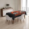 Sablio Obrus Harley-Davidson motor Čierne pozadie - 130x130 cm Sablio Obrus Harley-Davidson motor Čierne pozadie - 130x130 cm