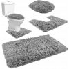Sada troch univerzálnych kúpeľňových koberčekov šedej farby Sada troch univerzálnych kúpeľňových koberčekov šedej farby