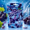 Mentos 2in1 Grape Soda Žuvacie Cukríky 45g Mentos 2in1 Grape Soda Žuvacie Cukríky 45g