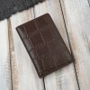 Paolo Peruzzi Elegantné kožené puzdro na karty s krokodílím vzorom s RFID hnedá KV-05-CBR