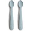 DVOJBALENIE SILIKÓNOVÝCH LYŽIČIEK MUSHIE - POWDER BLUE DVOJBALENIE SILIKÓNOVÝCH LYŽIČIEK MUSHIE - POWDER BLUE