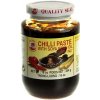 Chilli pasta se sojovým olejem, Nam Prik Pao, Thajsko Hahn 454g Cock Brand Chilli pasta se sojovým olejem, Nam Prik Pao, Thajsko Hahn 454g Cock Brand