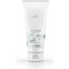 Wella Professionals NutriCurls Detangling Conditioner for Waves & Curls Velikost: 200 ml Wella Professionals NutriCurls Detangling Conditioner for Waves & Curls Velikost: 200 ml