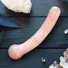 Masážna pomôcka z prírodného Ruženínu LÁSKA 18 cm - kryštál lásky Masážna pomôcka z prírodného Ruženínu LÁSKA 18 cm - kryštál lásky