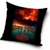 Carbotex Vankúš Stranger Things motív Storm Guards 40x40 Carbotex Vankúš Stranger Things motív Storm Guards 40x40