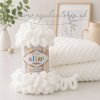 Alize Puffy 55 - biela (pletenie bez ihlíc, pletenie s Puffy zvládnu aj deti) Alize Puffy 55 - biela (pletenie bez ihlíc, pletenie s Puffy zvládnu aj deti)