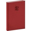 NOTIQUE Denný diár Essenza 2026, čerešňa, 15 x 21 cm NOTIQUE Denný diár Essenza 2026, čerešňa, 15 x 21 cm