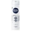 NIVEA MEN Sensitive pena na holenie pre mužov 200 ml NIVEA MEN Sensitive pena na holenie pre mužov 200 ml