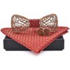 Dřevěný motýlek s kapesníčkem a manžetovými knoflíčky 709078 Dřevěný motýlek s kapesníčkem a manžetovými knoflíčky 709078