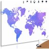 Obraz na korku tmavo-fialová mapa sveta Obraz na korku tmavo-fialová mapa sveta