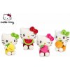 Hello Kitty plyšová 16 cm sediaca s ovocím - mix variantov či farieb Hello Kitty plyšová 16 cm sediaca s ovocím - mix variantov či farieb