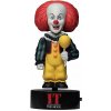 Stephen Kings It 1990 Pennywise Body Knocker 16 cm Stephen Kings It 1990 Pennywise Body Knocker 16 cm