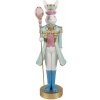 Clayre & Eef Dekorácia biely králik v modrom obleku držiaci vajíčko - 10*9*31 cm - Clayre & Eef Clayre & Eef Dekorácia biely králik v modrom obleku držiaci vajíčko - 10*9*31 cm - Clayre & Eef
