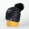 Pletená čiapka s brmbolcom - čierna Pletená čiapka s brmbolcom - čierna