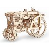 UGEARS 3D puzzle Traktor 97 dílků UGEARS 3D puzzle Traktor 97 dílků