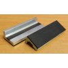 Vložky čeľustí pre zverák YORK 150mm - guma s magnetickým pásikom CZ-06.01.02.05.3.0 Vložky čeľustí pre zverák YORK 150mm - guma s magnetickým pásikom CZ-06.01.02.05.3.0