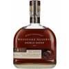 Woodford Reserve Double Oaked Kentucky Straight Bourbon Whiskey 43,2% 0,7l (čistá fľaša) Woodford Reserve Double Oaked Kentucky Straight Bourbon Whiskey 43,2% 0,7l (čistá fľaša)