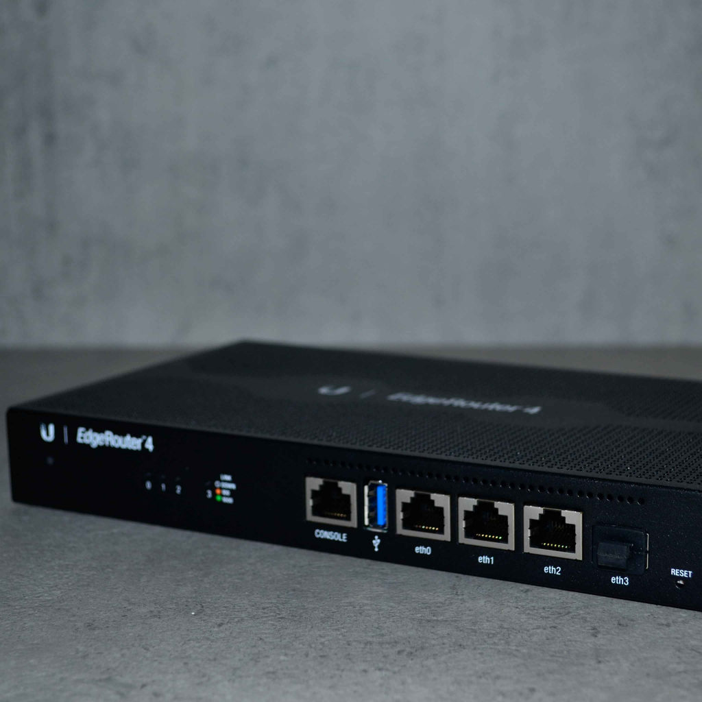 Ubiquiti ER-4