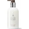 Molton Brown Krém na ruky Heavenly Gingerlily (Hand Lotion) 300 ml Molton Brown Krém na ruky Heavenly Gingerlily (Hand Lotion) 300 ml