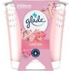 Glade Romantic Vanilla Blossom vonná sviečka v skle 112g Glade Romantic Vanilla Blossom vonná sviečka v skle 112g