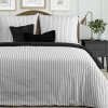 Posteľná súprava RAYA biela / čierna Posteľná súprava RAYA biela / čierna
