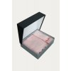 Soft Cotton Darčekové balenie uterákov a osušiek SILVIA. Darčekové balenie froté uterákov a osušiek SILVIA v luxusnom darčekovom boxe. Soft Cotton Darčekové balenie uterákov a osušiek SILVIA. Darčekové balenie froté uterákov a osušiek SILVIA v luxusnom darčekovom boxe.