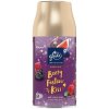 Glade Automatic Spray Berry Festive Kiss náplň 269 ml, bobule Glade Automatic Spray Berry Festive Kiss náplň 269 ml, bobule