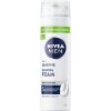 NIVEA Men Sensitive upokojujúca pena na holenie 200 ml