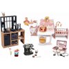 Set domček pre bábiku trojkrídlový a kuchynka s kávovarom Large Doll´s Play Center Soft Baby Nurse Smoby a kozmetický kufrík 3v1 Set domček pre bábiku trojkrídlový a kuchynka s kávovarom Large Doll´s Play Center Soft Baby Nurse Smoby a kozmetický kufrík 3v1