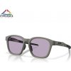 Slnečné okuliare Oakley Shackle matte grey smoke | prizm slate - Odosielame do 24 hodín Slnečné okuliare Oakley Shackle matte grey smoke | prizm slate - Odosielame do 24 hodín