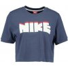 Dámske krátke tričko Nike Sportswear Archive - Toto dámske tričko s krátkymi rukávmi a skráteným strihom od Nike je vyrobené z mäkká bavlny pre celodenné pohodlie a je k dispozícii v rôznych farbách. Dámske krátke tričko Nike Sportswear Archive - Toto dámske tričko s krátkymi rukávmi a skráteným strihom od Nike je vyrobené z mäkká bavlny pre celodenné pohodlie a je k dispozícii v rôznych farbách.