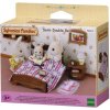 Sylvanian Families Dvojlôžko s nočným stolíkom Sylvanian Families Dvojlôžko s nočným stolíkom