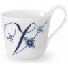 Royal Copenhagen Porcelánový hrnček Alphabet 330 ml – V Royal Copenhagen Porcelánový hrnček Alphabet 330 ml – V