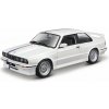 Bburago 1:24 Plus BMW 3 Series M3 1988 White Bburago 1:24 Plus BMW 3 Series M3 1988 White